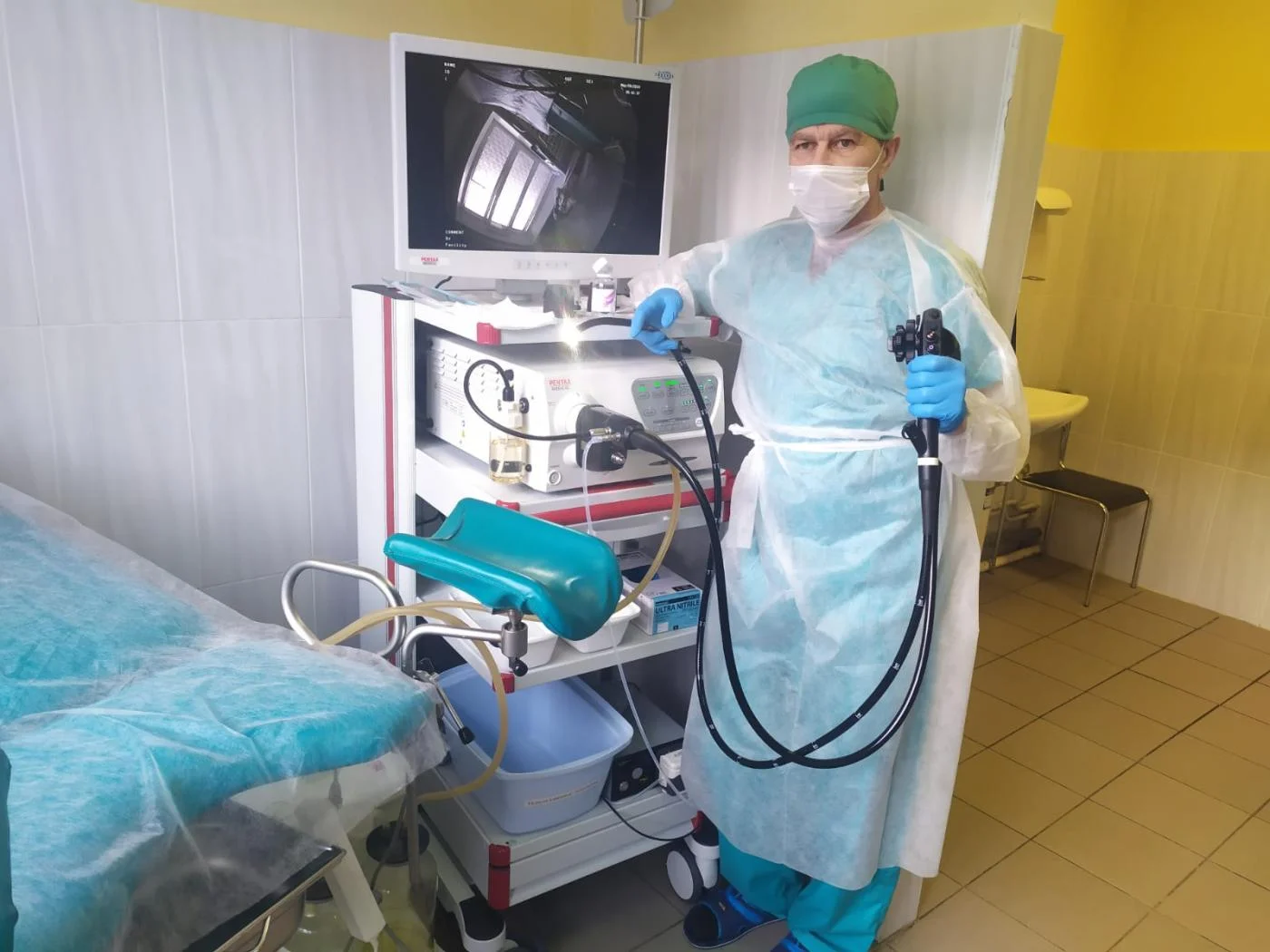 В конце декабря Городская больница № 4 получила новый видеоколоноскоп