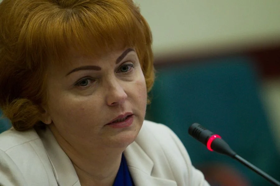 У нас есть две крайности: кто-то сам хочет в больницу, а кому это надо — отказываются