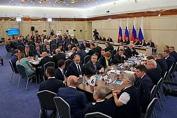 Антон Алиханов принял участие в расширенном заседании президиума Государственного совета по вопросам здравоохранения Антон Алиханов принял участие в расширенном заседании президиума Государственного совета по вопросам здравоохранения